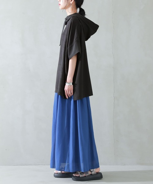 osharewalker（オシャレウォーカー）の「【廃盤】『異素材スタンドフード半端袖パーカー』（パーカー・レディース・ブラック/ベージュ・FREE）」の7枚目の写真