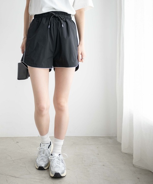 WEGO(ウィゴー)の「WEGO/パイピングランニングショーツ(その他パンツ・レディース・ホワイト/ブラック・FREE)」の14枚目の写真