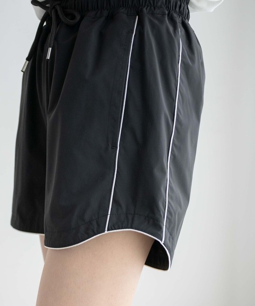 WEGO(ウィゴー)の「WEGO/パイピングランニングショーツ(その他パンツ・レディース・ホワイト/ブラック・FREE)」の7枚目の写真