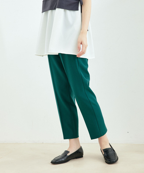 Jayro(ジャイロ)の「センタープレステーパードパンツ(スラックス・レディース・ブルー/グリーン/ピンク/ホワイト系その他/ダークブラウン/ブラック・L/M)」の7枚目の写真