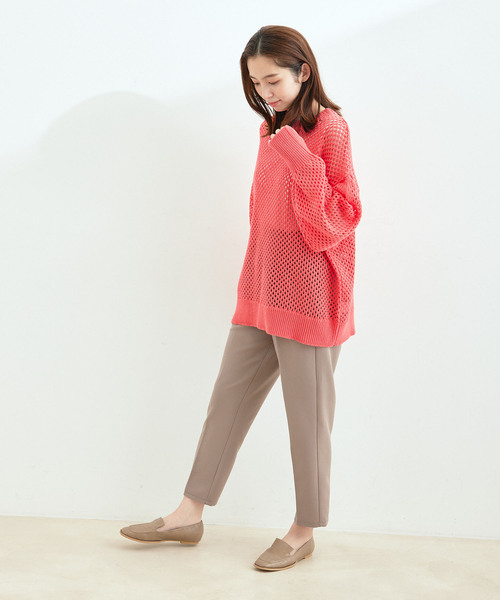 Jayro(ジャイロ)の「センタープレステーパードパンツ(スラックス・レディース・ブルー/グリーン/ピンク/ホワイト系その他/ダークブラウン/ブラック・L/M)」の21枚目の写真