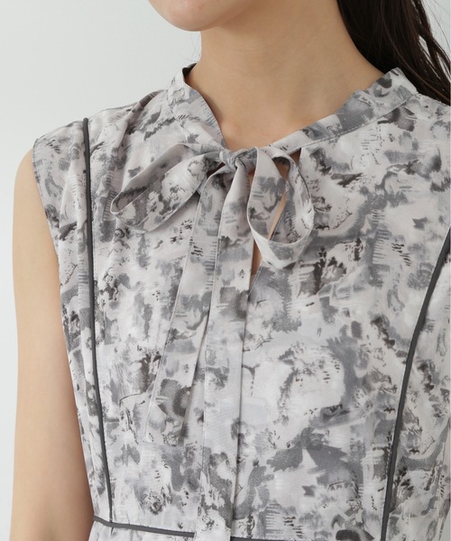 N.（N. Natural Beauty Basic）（エヌエヌナチュラルビューティーベーシック）の「【S Size Line】◆ブラッシュプリントリボンタイワンピース（ワンピース・レディース・ベージュ/グリーン/グレー・SMALL/MEDIUM）」の22枚目の写真