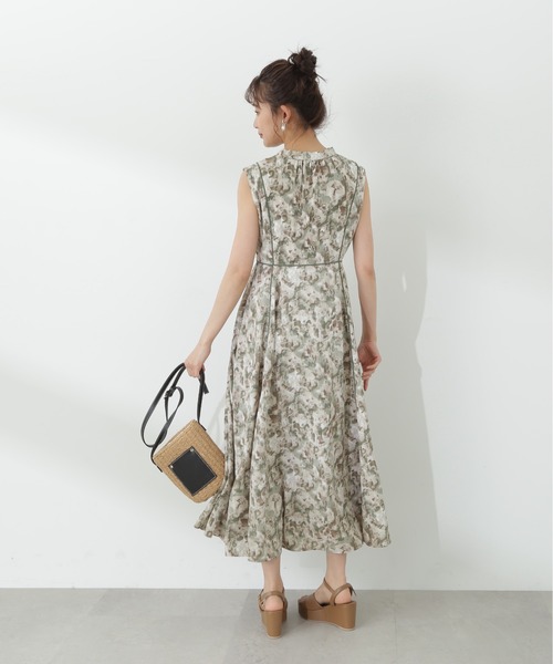 N.（N. Natural Beauty Basic）（エヌエヌナチュラルビューティーベーシック）の「【S Size Line】◆ブラッシュプリントリボンタイワンピース（ワンピース・レディース・ベージュ/グリーン/グレー・SMALL/MEDIUM）」の16枚目の写真