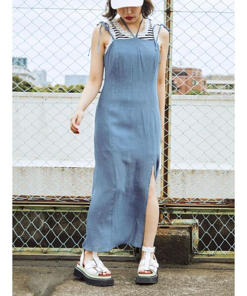 jouetie（ジュエティ）の「ホルターネックキャミワンピース（ワンピース・レディース・ブラック/オレンジ/ブルー・MEDIUM）」の20枚目の写真