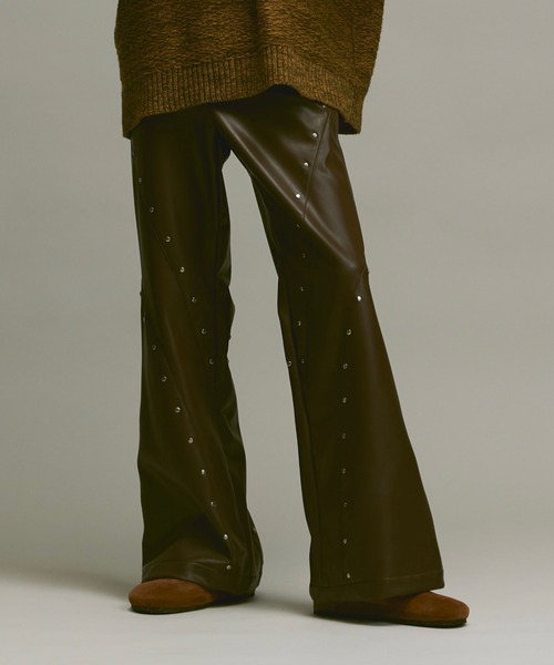 Leather studs flared pant/レザースタッズフレアパンツ(その他パンツ
