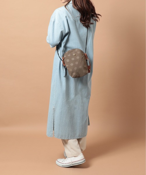 toleur（トーラ）の「【toleur】ナイロンドットミニサコッシュ 11859（ショルダーバッグ・レディース・ブラック/キャメル/カーキ/グレイッシュベージュ/パープル/マスタード/ライトグリーン/アイボリー/ライトグレー・FREE）」の18枚目の写真