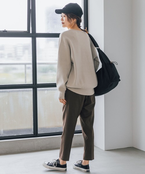 GLOBAL WORK（グローバルワーク）の「メルティロゴプルオーバー/906664（ニット/セーター・レディース・グレー系その他2/ネイビー系/ベージュ系その他/ベージュ系その他4/ホワイト系その他/グレー系その他・LARGE/MEDIUM）」の15枚目の写真