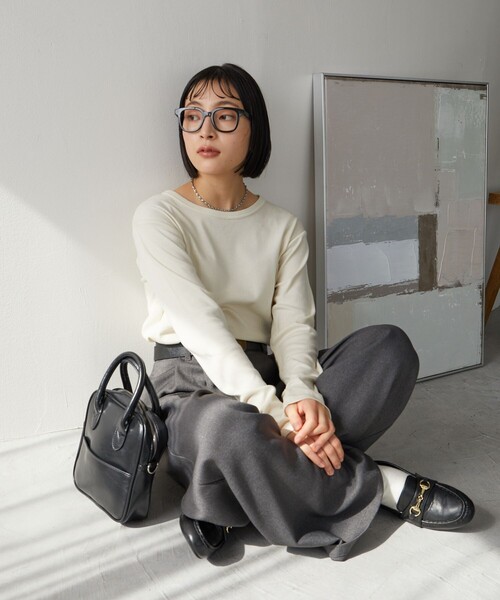 FREAK'S STORE(フリークスストア)の「限定展開 Ginger フライス クルーネック ロングスリーブTシャツ(抗菌防臭・吸湿発熱)(Tシャツ/カットソー・レディース・ブルー/オフホワイト/ブラック/ブラウン/マジェンタ/グリーン・SMALL/LARGE/MEDIUM)」の8枚目の写真