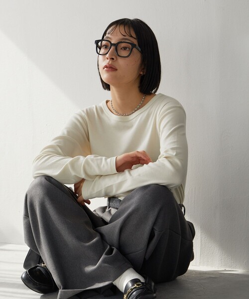 FREAK'S STORE(フリークスストア)の「限定展開 Ginger フライス クルーネック ロングスリーブTシャツ(抗菌防臭・吸湿発熱)(Tシャツ/カットソー・レディース・ブルー/オフホワイト/ブラック/ブラウン/マジェンタ/グリーン・SMALL/LARGE/MEDIUM)」の9枚目の写真