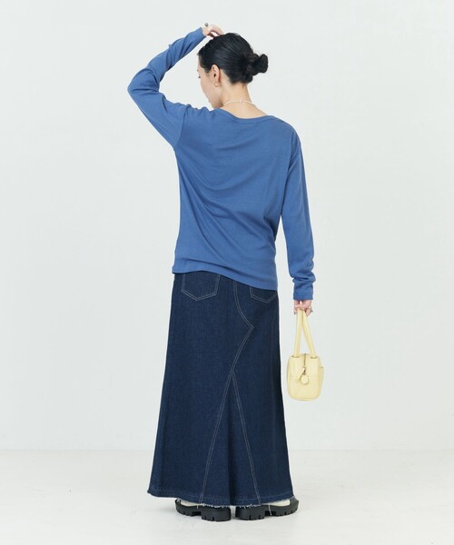 FREAK'S STORE(フリークスストア)の「限定展開 Ginger フライス クルーネック ロングスリーブTシャツ(抗菌防臭・吸湿発熱)(Tシャツ/カットソー・レディース・ブルー/オフホワイト/ブラック/ブラウン/マジェンタ/グリーン・SMALL/LARGE/MEDIUM)」の20枚目の写真