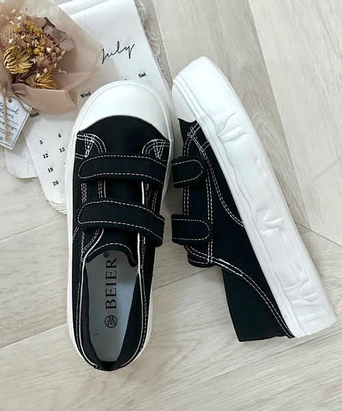 Cham.(チャム)の「ダブルベルトキャンバススニーカー(スニーカー・レディース・レッド/ベージュ/ブラック・23.5/24/24.5/22.5/23)」の6枚目の写真