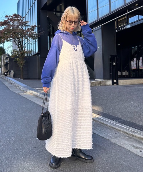 CIAOPANIC（チャオパニック）の「【2サイズ展開】フリンジシアーキャミワンピース（ワンピース・レディース・ホワイト/ブラウン/ブラック・0/1）」の4枚目の写真