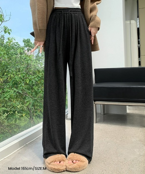 SEU(エスイーユー)の「レディースハイウエストゴムストレートワイドパンツ(その他パンツ・レディース・チャコール/ベージュ/グレー/ブラック・M/L)」の9枚目の写真