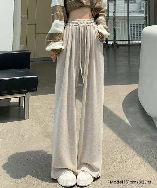 SEU(エスイーユー)の「レディースハイウエストゴムストレートワイドパンツ(その他パンツ・レディース・チャコール/ベージュ/グレー/ブラック・M/L)」の19枚目の写真