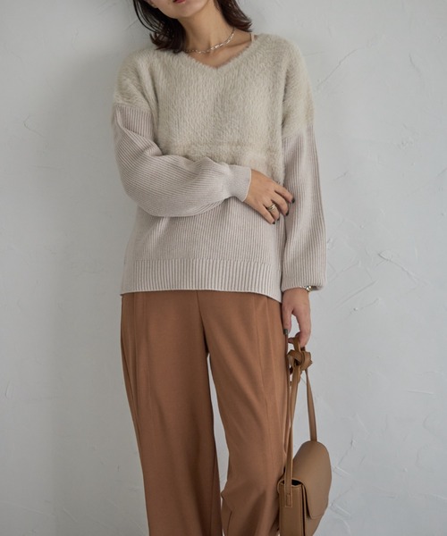 deux amour（ドゥーザムール）の「ファ‐ニットトップス（Tシャツ/カットソー・レディース・ブラック/ベージュ/ホワイト・FREE）」の7枚目の写真