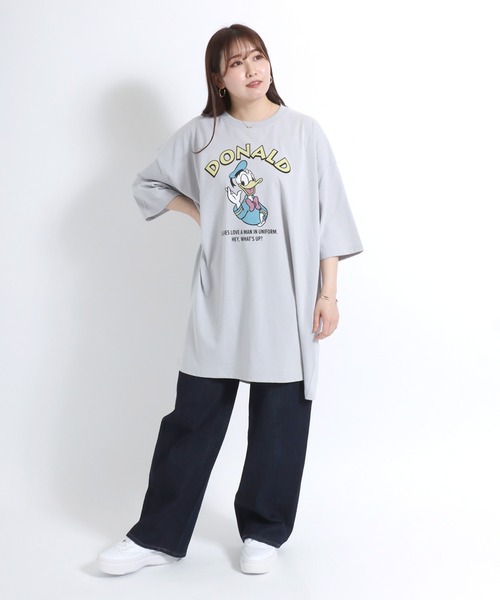 Disney(ディズニー)の「Disney(ディズニー)MICKEYミッキーフレンズキャラクタープリントビッグシルエット半袖Tシャツ レディース/プルオーバートップス(Tシャツ/カットソー・レディース・ライトグレー/オレンジ/ブルー/ラベンダー・L/M)」の14枚目の写真