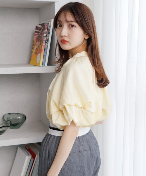 LADYMADE(レディメイド)の「2WAYカラーダブルバルーンスリーブブラウス(シャツ/ブラウス・レディース・ホワイト/ライトブルー/イエロー・FREE)」の7枚目の写真