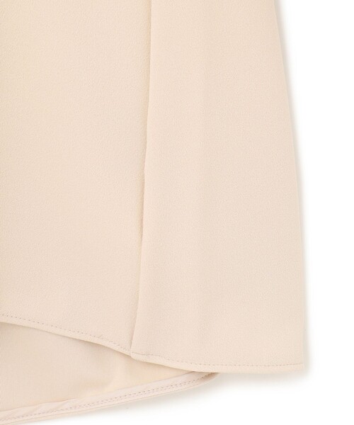 UNFILO（アンフィーロ）の「【VERY×UNFILOコラボ】BEAUTY MOVE 2WAYブラウス（シャツ/ブラウス・レディース・ネイビー系2/ブラック系2/アイボリー系・SMALL/MEDIUM）」の18枚目の写真