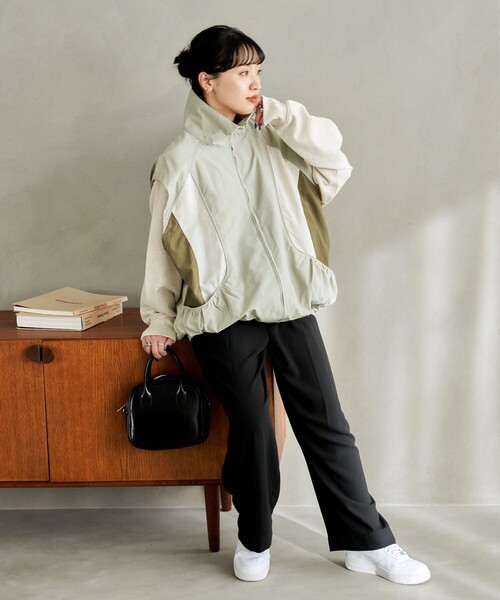 FREAK'S STORE（フリークスストア）の「WEB限定　カラースイッチング ベスト（ナイロンベスト）（ナイロンジャケット・レディース・オフホワイト/ブラック/ベージュ・ﾌﾘ-）」の15枚目の写真