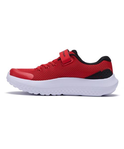 UNDER ARMOUR(アンダーアーマー)の「UAサージ4 AC(ランニング/KIDS)(スニーカー・キッズ・レッド・21.0cm/20.0cm/22.0cm/21.5cm/19.0cm/20.5cm/19.5cm/18.0cm/17.0cm)」の2枚目の写真