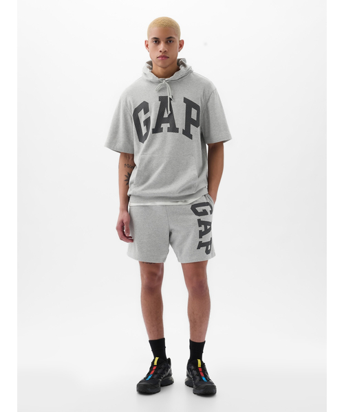 GAP（ギャップ）の「GAPアーチロゴ ショートパンツ(ユニセックス)（その他パンツ・メンズ・ベージュ/グレー/ブラック・M/S/XS/L/XL）」の11枚目の写真