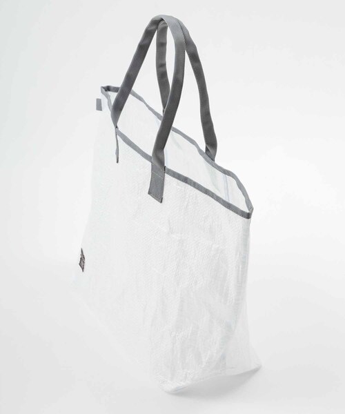 ADAM ET ROPE'（アダムエロペ）の「【TRAVEL COUTURE】レジャーFab Tote Bag（トートバッグ・メンズ・グレー/ホワイト・FREE）」の4枚目の写真