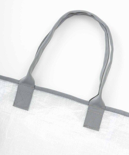 ADAM ET ROPE'（アダムエロペ）の「【TRAVEL COUTURE】レジャーFab Tote Bag（トートバッグ・メンズ・グレー/ホワイト・FREE）」の5枚目の写真