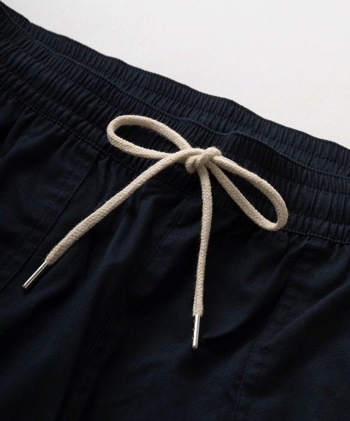 BEVERLY HILLS POLO CLUB（ビバリーヒルズポロクラブ）の「【BEVERLY HILLS POLO CLUB/ビバリーヒルズポロクラブ】ワンポイントロゴ刺繍 ベイカーデザイン 無地ピーチツイルハーフパンツ/ バギーショーツ（その他パンツ・メンズ・ホワイト/ベージュ/ネイビー/ブラック・M/L/XL）」の7枚目の写真