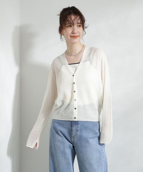 N.（N. Natural Beauty Basic）（エヌエヌナチュラルビューティーベーシック）の「◆Ｖネックシアーカーディガン（カーディガン/ボレロ・レディース・オフホワイト/チャコールグレー/レッド・MEDIUM）」の20枚目の写真