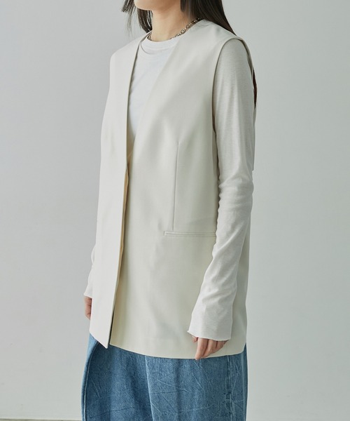 LE CIEL BLEU（ルシェルブルー）の「レースアップジレ / Lace-up Gilet（テーラードジャケット・レディース・ホワイト/ブラック・36）」の5枚目の写真