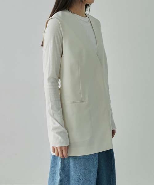 LE CIEL BLEU（ルシェルブルー）の「レースアップジレ / Lace-up Gilet（テーラードジャケット・レディース・ホワイト/ブラック・36）」の6枚目の写真