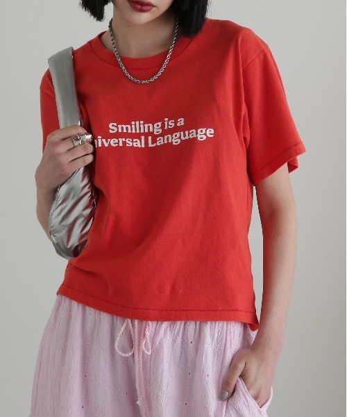 ROSE BUD(ローズバッド)の「ロゴTシャツ(Tシャツ/カットソー・レディース・ネイビー/レッド/ブルー・FREE)」の3枚目の写真