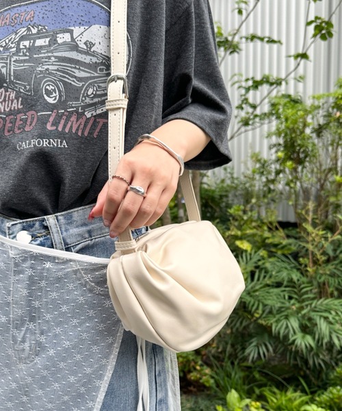 新品未使用Girlish⭐︎ピンタックショルダートップス 楽天市場】7月22日 午前10:00 再販ピンタックフリルブラウス : nostalgia