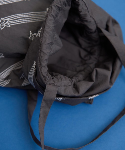 I am I in fact...（アイアムアイインファクト）の「●Twinkle star 刺繍バッグ（ハンドバッグ・レディース・ベージュ/チャコールグレー・FREE）」の22枚目の写真