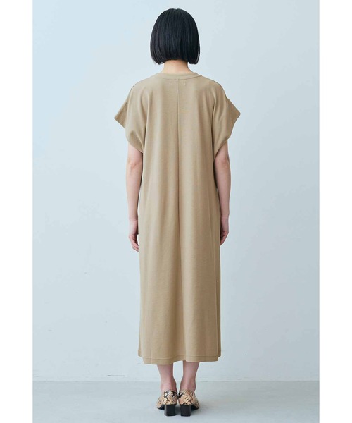 IEDIT(イディット)の「IEDIT 抗菌防臭・吸汗速乾・接触冷感・UVケア フレンチスリーブわきシェードかのこカットソーワンピース(ワンピース・レディース・ベージュ/ブラック/ネイビー・XXX-LARGE/XX-LARGE/X-LARGE/LARGE/MEDIUM/NM)」の9枚目の写真