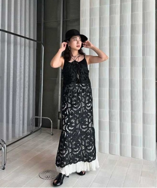 Ameri（アメリ）の「MEDI 2WAY CUT WORK LACE LONG TOP（その他