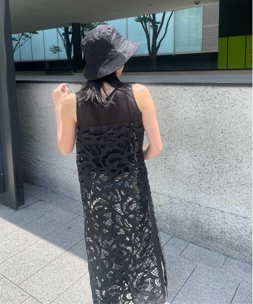 Ameri（アメリ）の「MEDI 2WAY CUT WORK LACE LONG TOP（その他