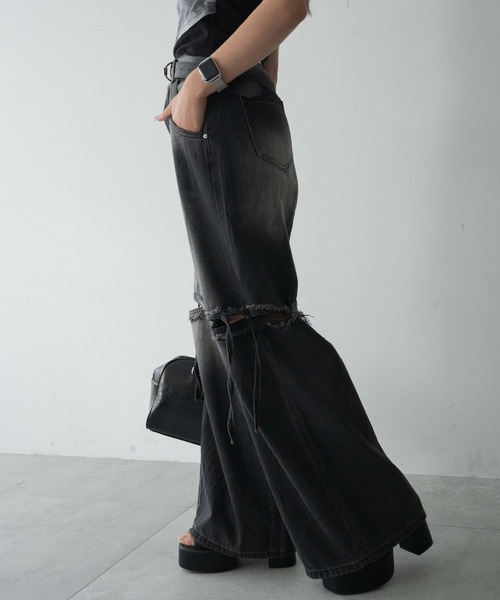 dispark（ディスパーク）の「DISPARK/スリットダメージルーズデニム（デニムパンツ・レディース・ブルー系1/ブラック・LARGE/MEDIUM/SMALL）」の8枚目の写真