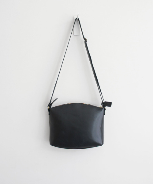 OIL SHRINK SHOULDER（ショルダーバッグ）｜TIDEWAY（タイドウェイ）の