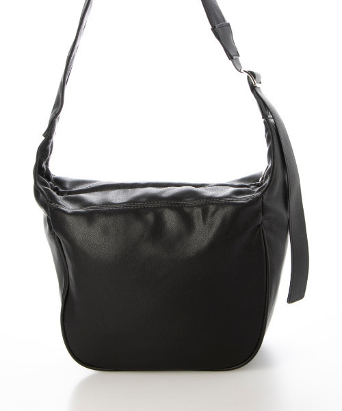 カシュカシュ cachecache / レザータッチソフトショルダーバッグ（ショルダーバッグ）｜cache cache（カシュ カシュ）