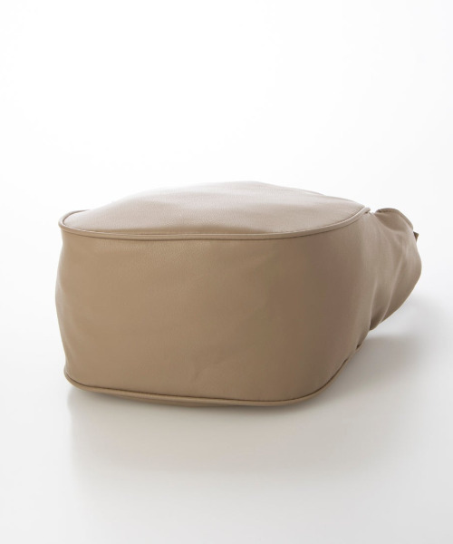 カシュカシュ cachecache / レザータッチソフトショルダーバッグ（ショルダーバッグ）｜cache cache（カシュ カシュ）