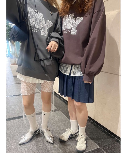 WC（ダブル シー）の「レースワッペンビッグスウェット（スウェット・レディース・チャコールグレー/ブラウン/ワインレッド・FREE）」の4枚目の写真