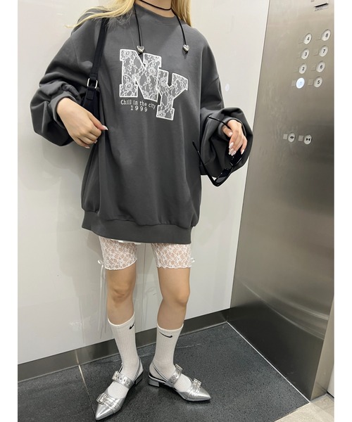 WC（ダブル シー）の「レースワッペンビッグスウェット（スウェット・レディース・チャコールグレー/ブラウン/ワインレッド・FREE）」の5枚目の写真