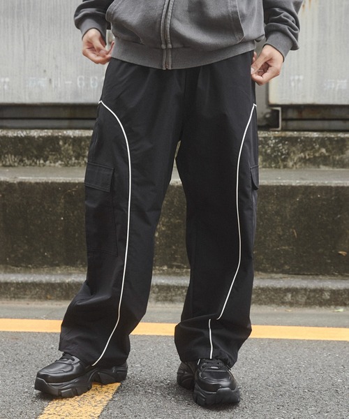 SHORT ROUND（ショートラウンド）の「SHORT ROUND/イージーパイピングカーゴパンツ（カーゴパンツ・メンズ・カーキ/ブラック・SMALL/MEDIUM）」の11枚目の写真