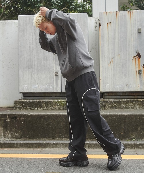 SHORT ROUND（ショートラウンド）の「SHORT ROUND/イージーパイピングカーゴパンツ（カーゴパンツ・メンズ・カーキ/ブラック・SMALL/MEDIUM）」の13枚目の写真