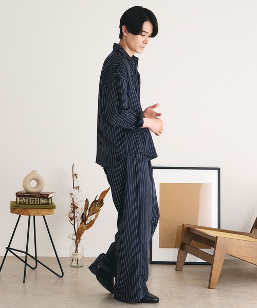 epnok（エプノック）の「アソートベーシックルーズシャツ（シャツ/ブラウス・メンズ・ネイビー/オフホワイト/チャコールグレー/カーキ/ブラック/ブラウン・SMALL/LARGE/MEDIUM）」の12枚目の写真