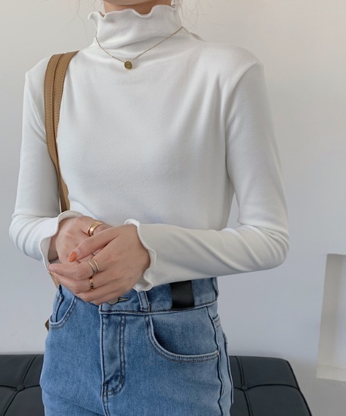 GEMEDA(ジェメダ)の「【新柄追加】ハイネックメローフリルロングT(Tシャツ/カットソー・レディース・ベージュ/ライトパープル/ブラック/ホワイト/ピンク/ライトグリーン/ベージュ系その他/ブラック系・M)」の13枚目の写真