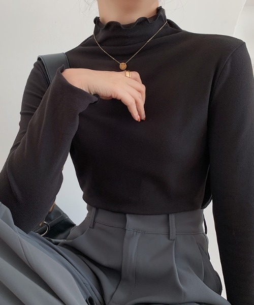 GEMEDA(ジェメダ)の「【新柄追加】ハイネックメローフリルロングT(Tシャツ/カットソー・レディース・ベージュ/ライトパープル/ブラック/ホワイト/ピンク/ライトグリーン/ベージュ系その他/ブラック系・M)」の19枚目の写真