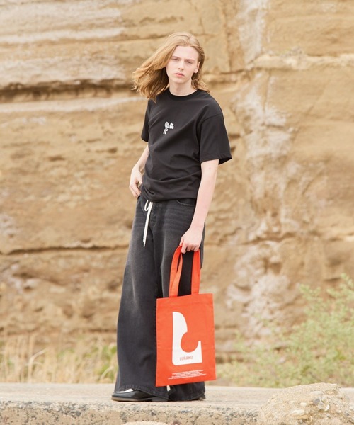 LURAKU（ルラク）の「【LURAKU】 Graphic color Tote Bag - グラフィックカラートートバッグ（トートバッグ・メンズ・ブルー/オレンジ/グリーン・FREE）」の11枚目の写真