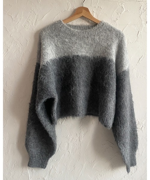 She's Closet(シーズクローゼット)の「グラデーションバイカラー長袖ショート丈シャギーニット(ニット/セーター・レディース・ベージュ/チャコールグレー/ブルー・FREE)」の21枚目の写真